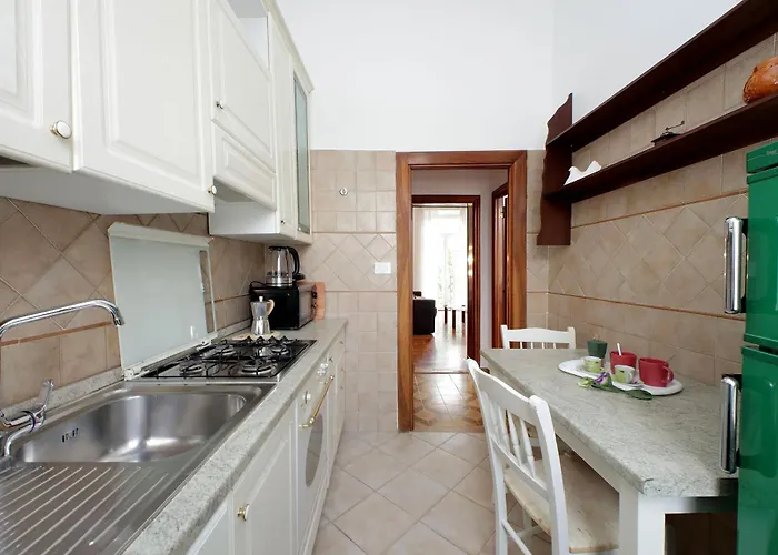 4bnb - Queen Mary Vatican Roma