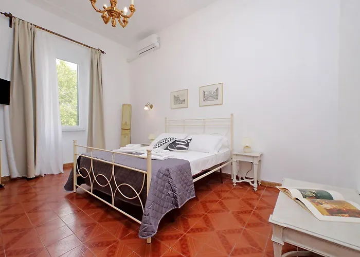 4bnb - Queen Mary Vatican Roma